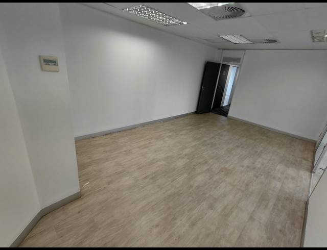 528M² OFFICE TO LET IN FOURWAYS